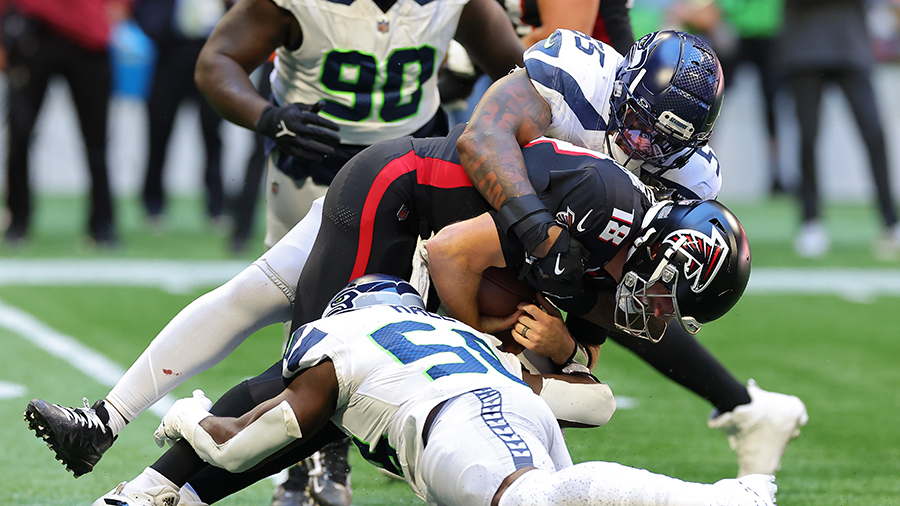 Seattle Seahawks Dre'Mont Jones sack Atlanta Falcons 2024...