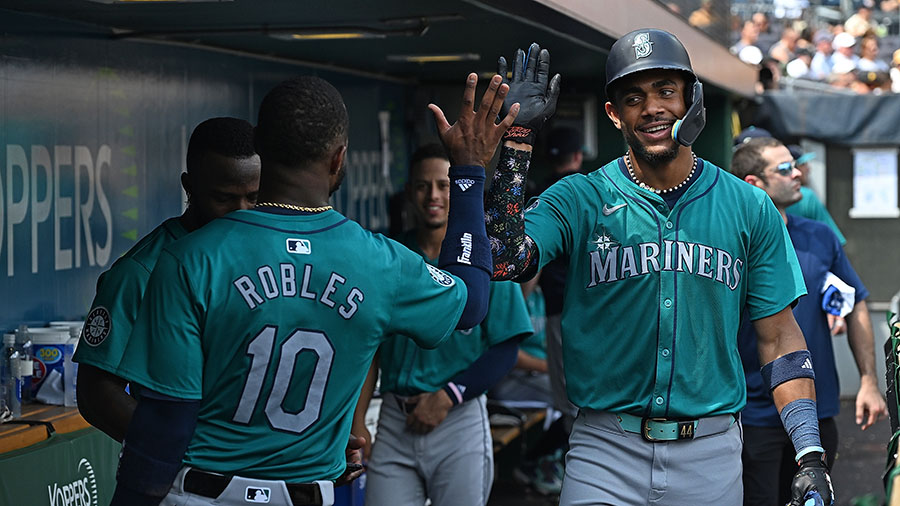 Seattle Mariners outfield Julio Rodríguez Victor Robles Randy Arozarena...