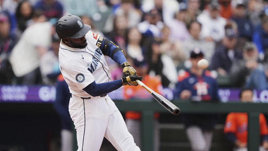 Seattle Mariners Randy Arozarena...