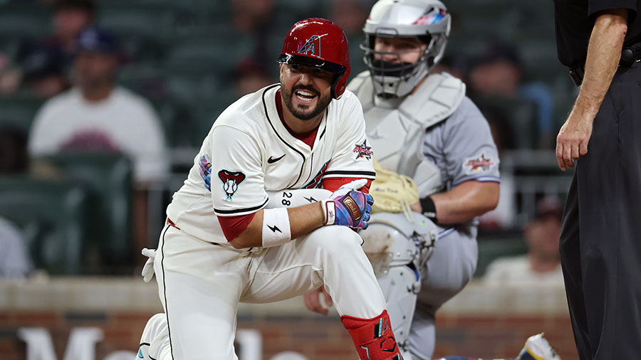 Seattle Mariners trade target Eugenio Suárez...