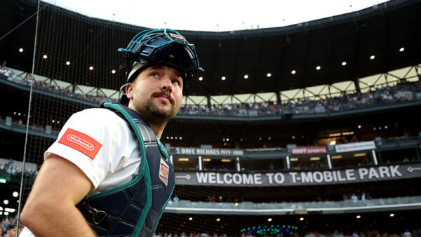 See Seattle Mariners' Cal Raleigh in his USA gear for WBC - Seattle Sports