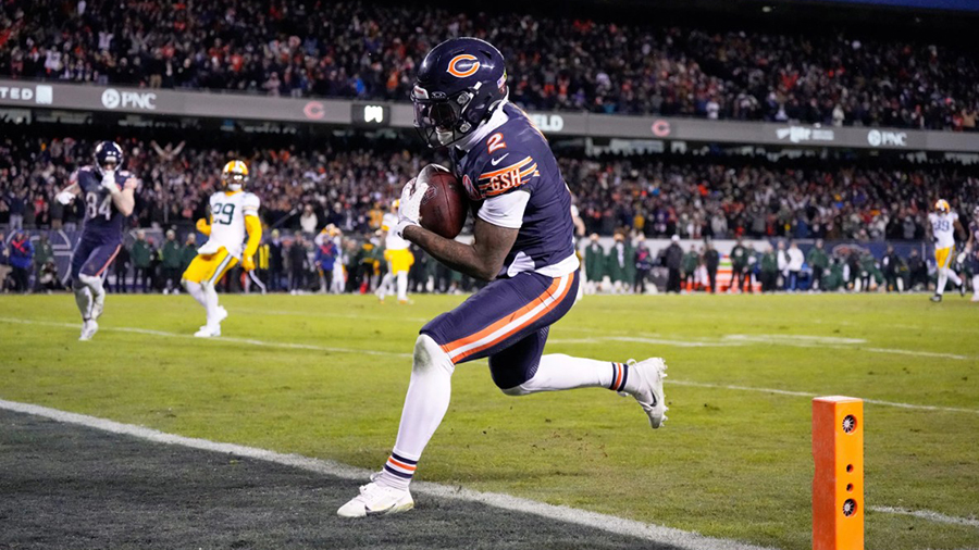 DJ Moore touchdown Bears Packers wild card 2026...