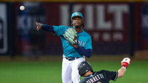 Report: Mariners promote Felnin Celesten to Double-A