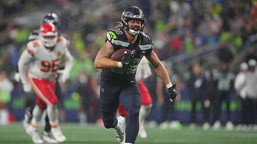 Seattle Seahawks Brady Russell reception 2025 preseason Chiefs...