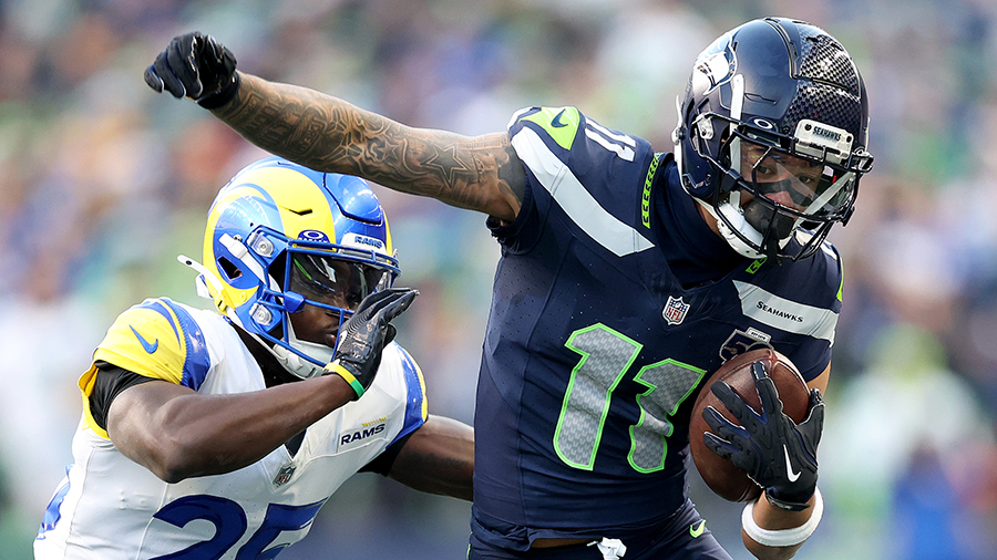 Seahawks star JSN will get gold jersey patch for OPOY award