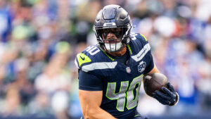 Seahawks FB Robbie Ouzts to IR, will miss 2026 season