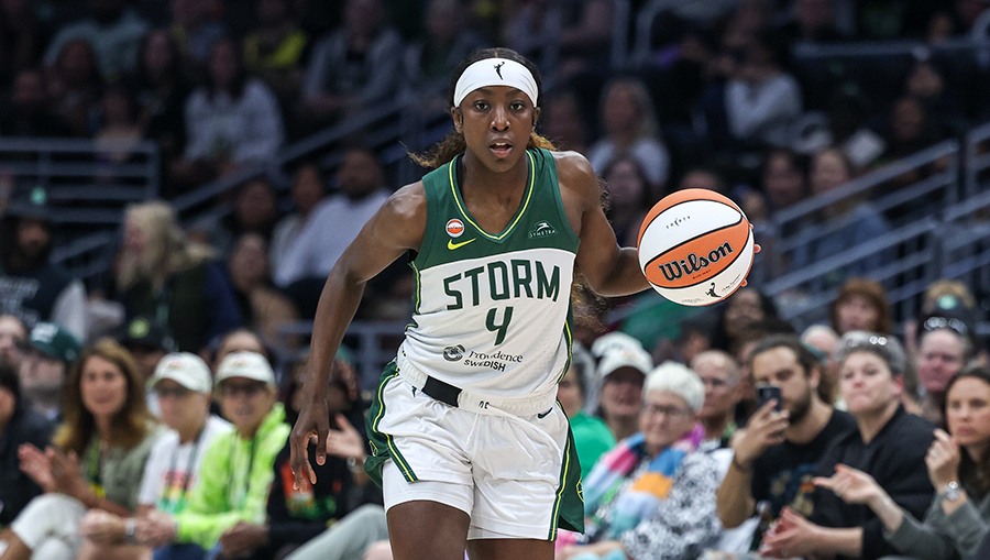Seattle Storm Flau'jae Johnson...