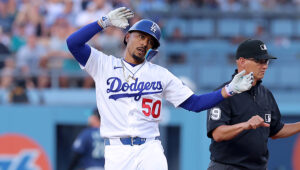 Rushing, Hernández power Dodgers past Mariners 6-2