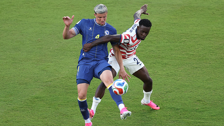 Folarin Balogun United States foul red card World Cup 2026...