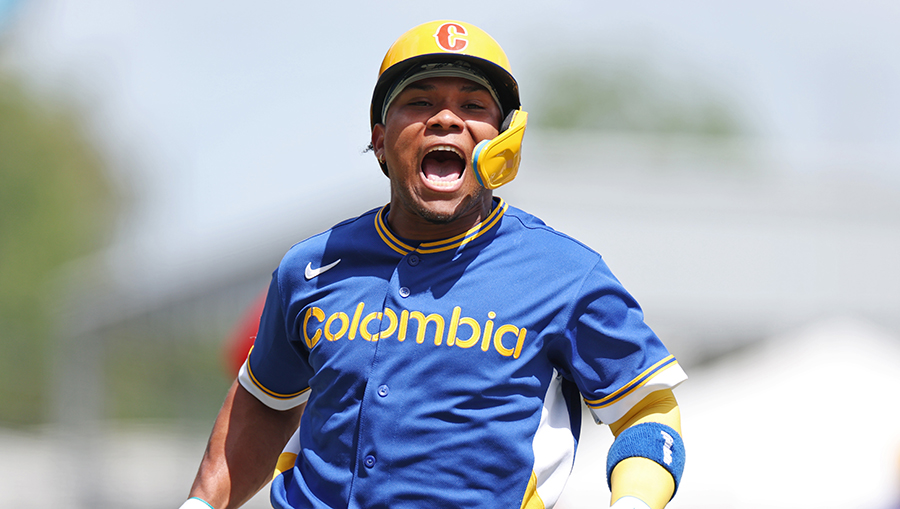 Seattle Mariners Michael Arroyo...
