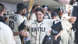 Passan: Cole Young ‘absolutely a gift’ for Mariners