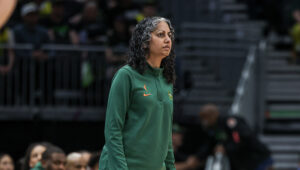 Storm fall to Dream 98-89 for eighth straight loss