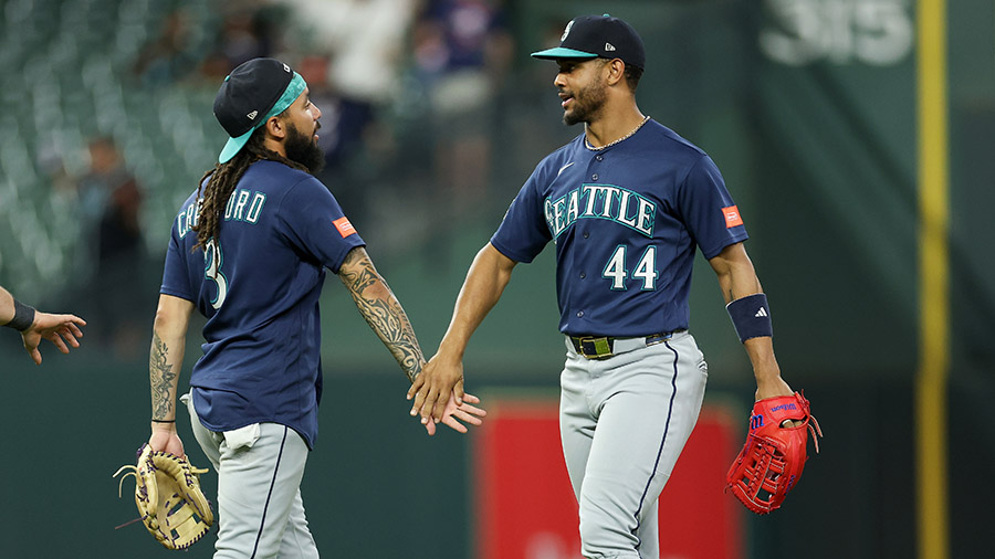 Seattle Mariners J.P. Crawford Julio Rodríguez...
