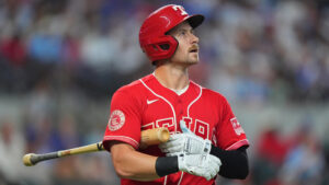 Ex-Mariners OF Kelenic signs minor league deal with Yankees