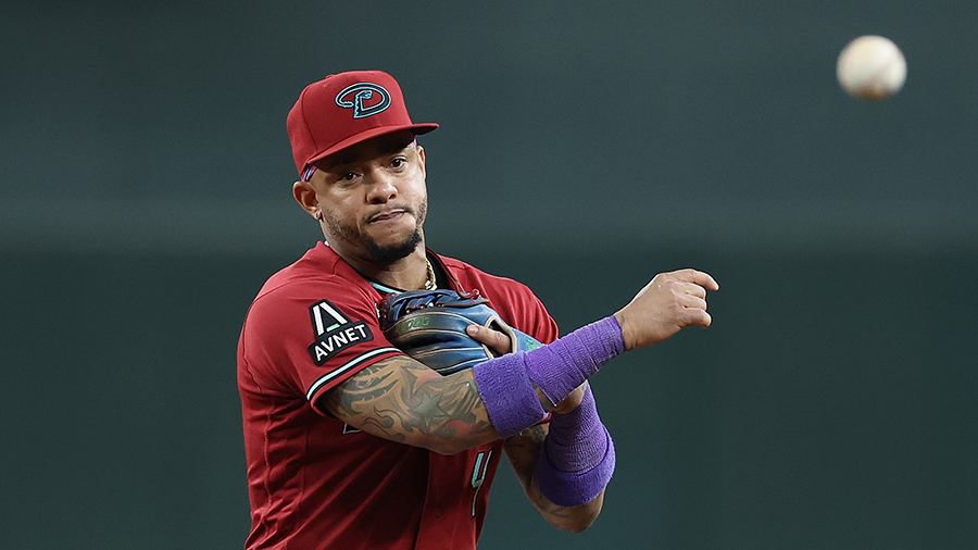 Ketel Marte throws 2026 game...