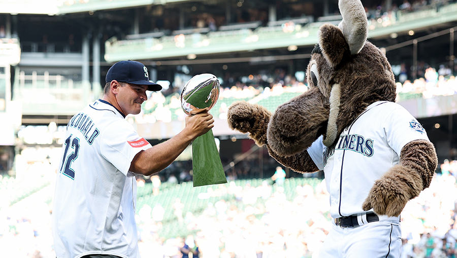 Seattle Mariners Seattle Seahawks...