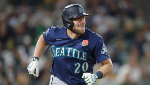 Mariners OF Luke Raley “probably” out for the season