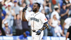 Mariners beat Cubs 5-4 on Randy Arozarena’s walkoff HR
