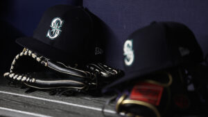 New Mariners prospect hits first HR with organization