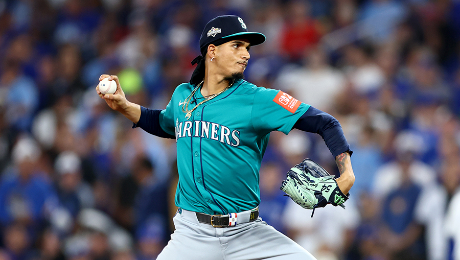 Seattle Mariners Carlos Vargas...