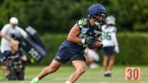 Now healthy, Seahawks TE Barner enters Year 3 feeling ‘my best’