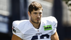 Seahawks sign fullback Brock Lampe with Ouzts sidelined