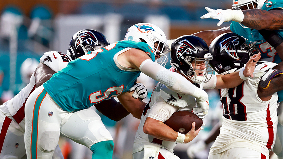 Seattle Seahawks Garrett Nelson Miami Dolphins 2023 preseason...