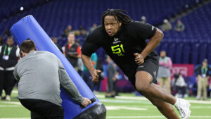Seahawks lose 2nd-year edge rusher to waiver claim