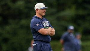 Seahawks Roster Tracker: Keep up on the cutdown to 53