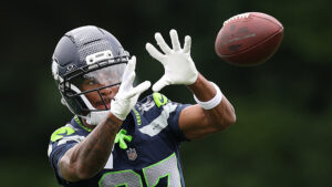 Former substitute teacher making noise with Seahawks
