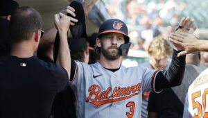 Brock and Salk: Mariners get ‘big upgrade’ in Taylor Ward trade