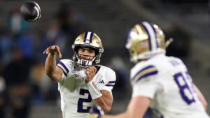 UW Huskies ranked No. 19 in preseason coaches poll