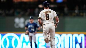 Power surge fueled Brewers’ record-tying 22-0 rout of Mariners