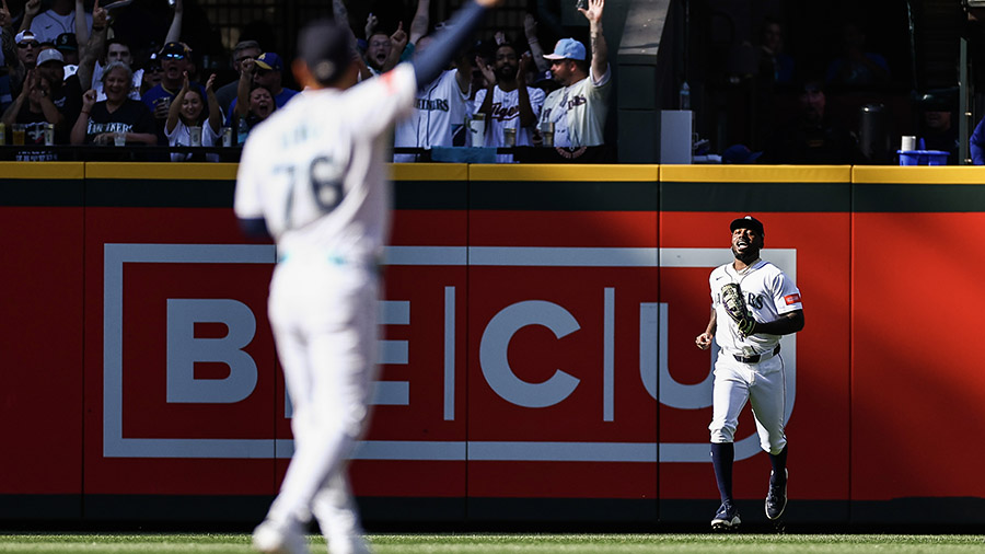 Seattle Mariners playoffs Randy Arozarena Leo Rivas Cubs...