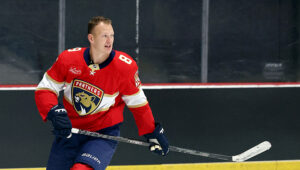NHL Reset: Pavel Dorofeyev, Brady Tkachuk among familiar faces in new places