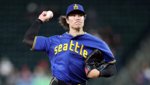 Moore helps Angels rally past Mariners 6-4
