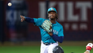 Mariners Minor League Notebook: Prospect Felnin Celesten likely out for season
