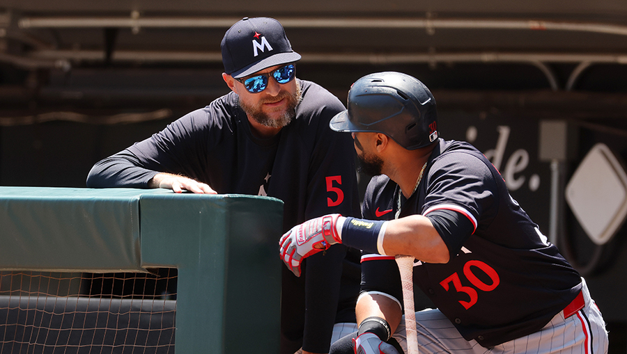 Passan: 4 names Mariners could target in manager search