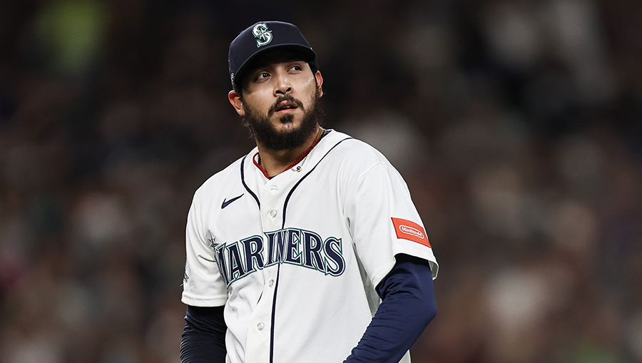 Mariners place closer Andrés Muñoz on IL, recall reliever