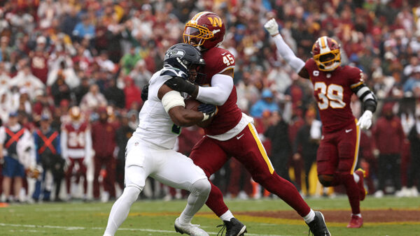 Seattle Seahawks Jadarian Price tackled Washington Commanders 2026