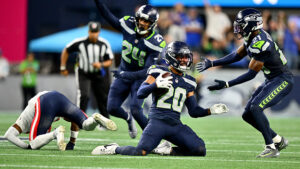 Julian Love ‘dynamite’ as playmaker and leader in Seahawks’ opening win