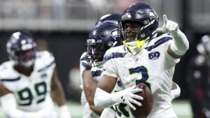 Standout safety Nick Emmanwori is active for Seahawks vs Cardinals