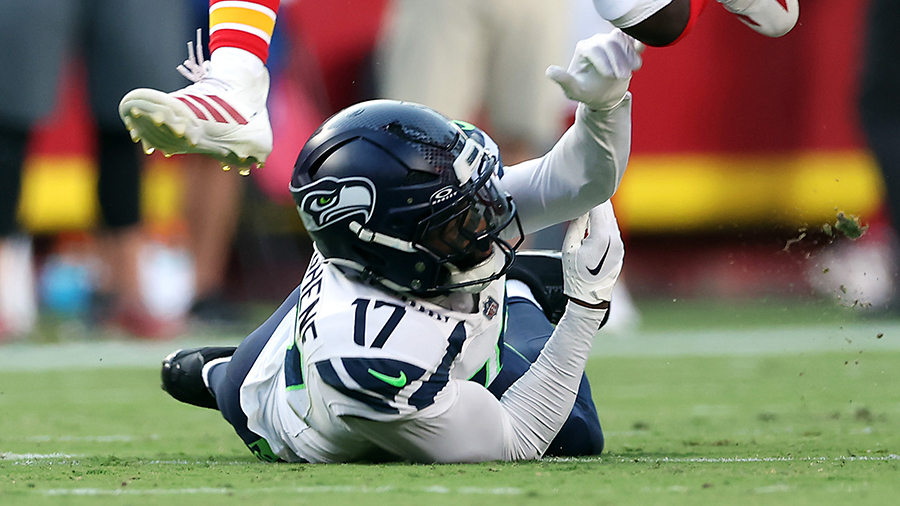 Seattle Seahawks Noah Igbinoghene on ground Chiefs preseason 2026...