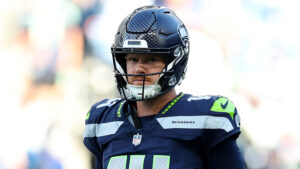 The latest on Seahawks QB Sam Darnold’s hip injury