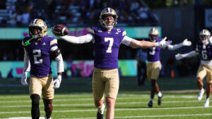 Star safety’s playmaking on full display for UW Huskies