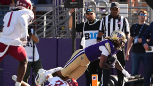 Apple Cup: WSU Cougars take positives from defensive performance