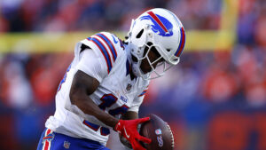 NFC West: 49ers reportedly add veteran to depleted WR room