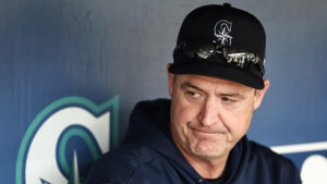 Dan Wilson makes statement after last game as Mariners manager