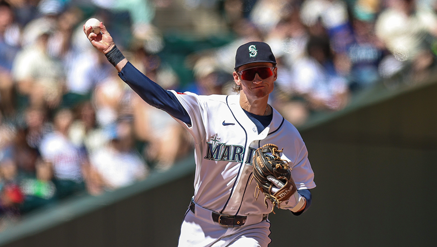 Mariners will have decisions to make on four top prospects in ’27