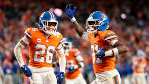 Recap: Broncos beat Seahawks in OT on game-winning FG